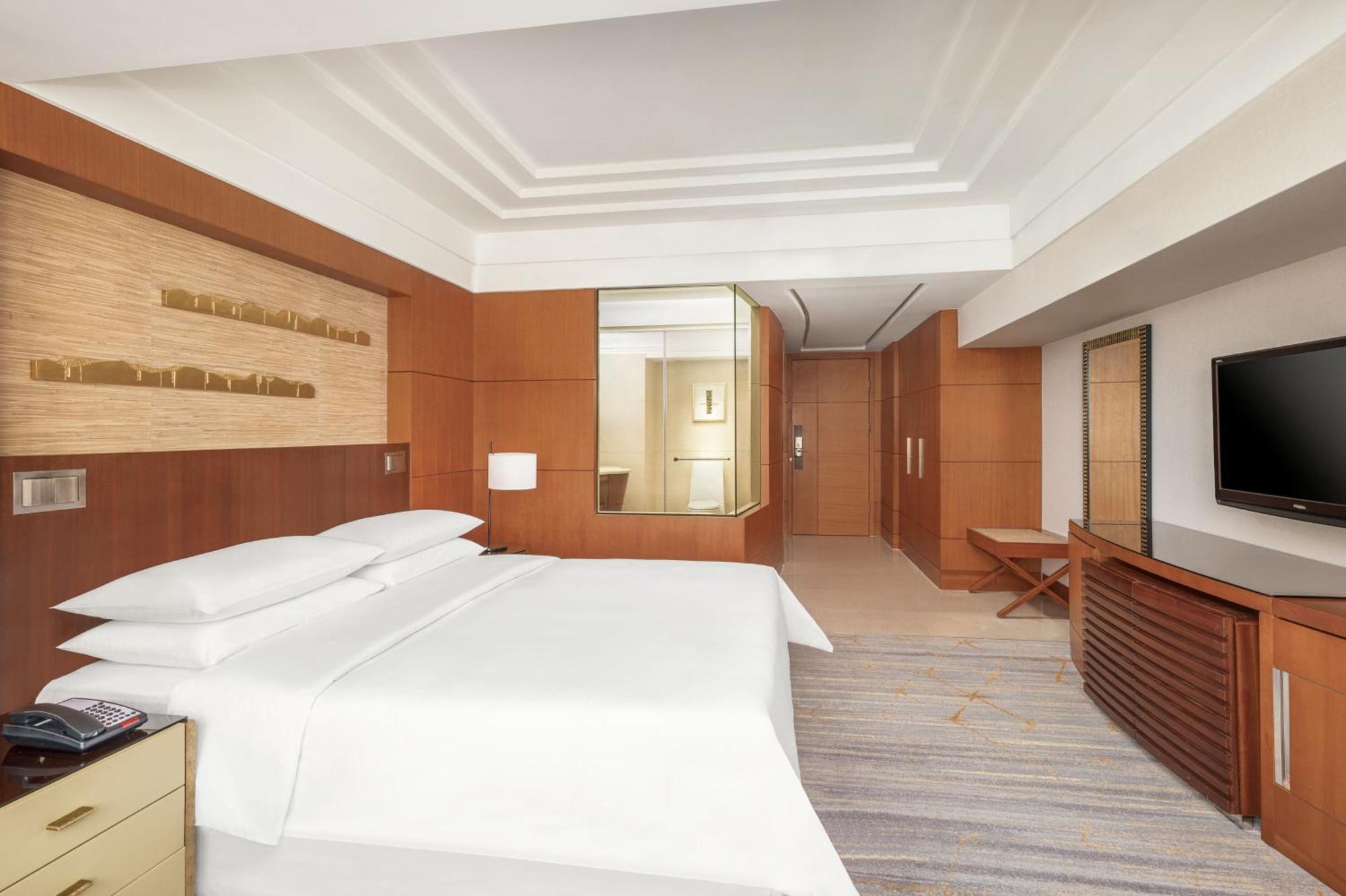 Sheraton Xiamen Hotel Exterior photo