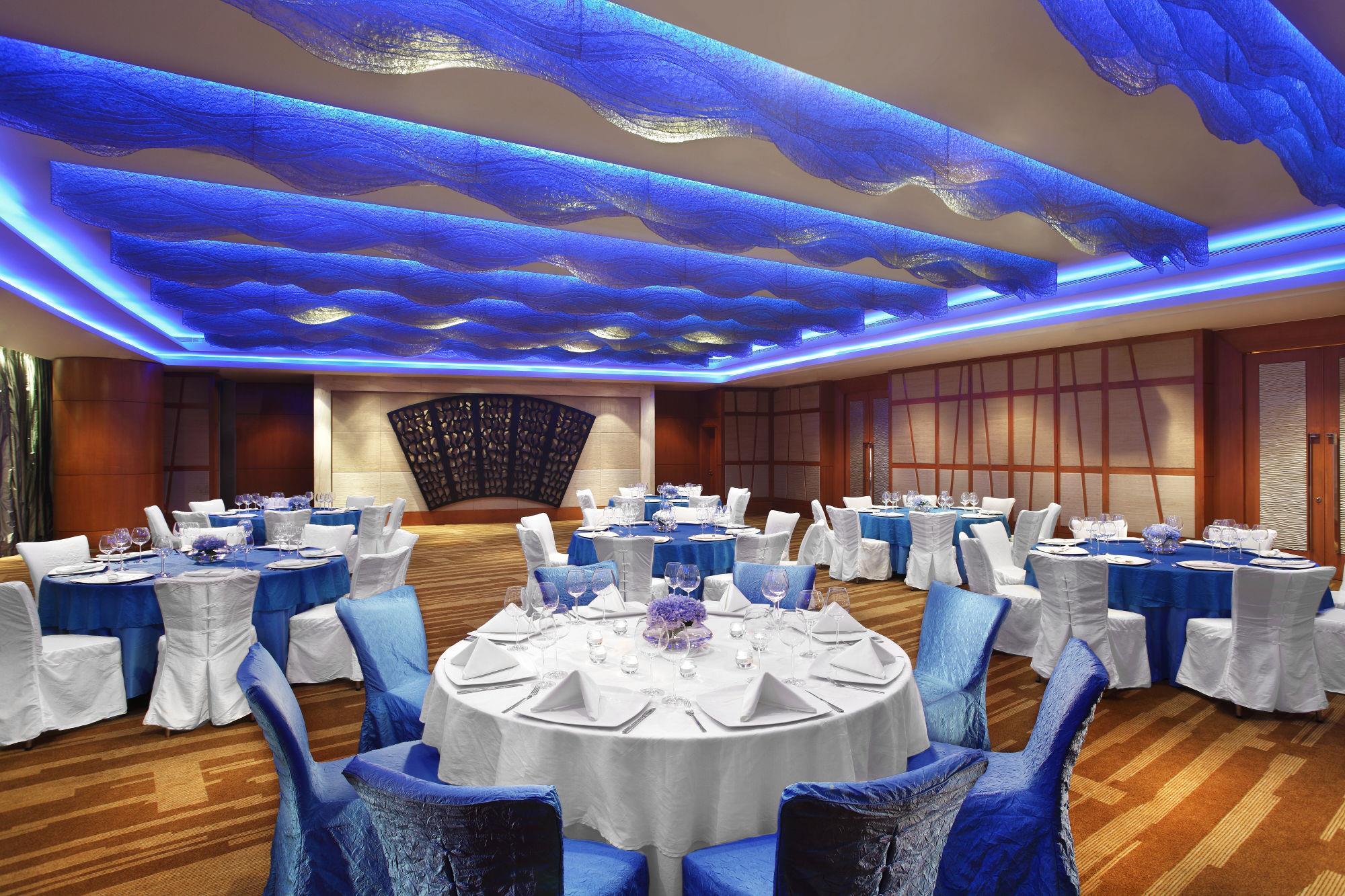 Sheraton Xiamen Hotel Exterior photo